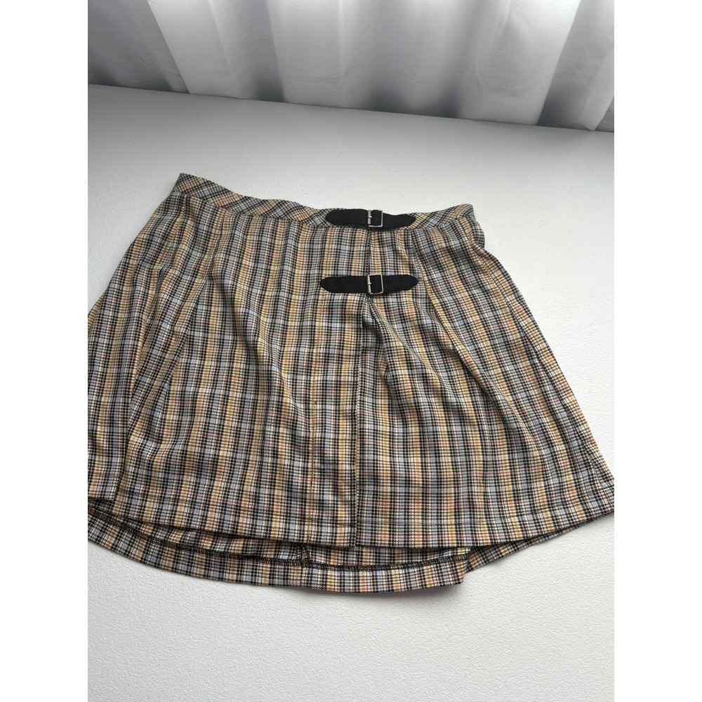 No Comment NY LA Women's Plaid Pleated Skirt Size‎ L Buckle Detail Casual